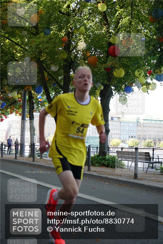 07.09.2025 - BARMER Alsterlauf Yannick Fuchs http://msf.ph/oto/8830774 07.09.2025 11:04:22 Laufen 54 meine-sportfotos.de