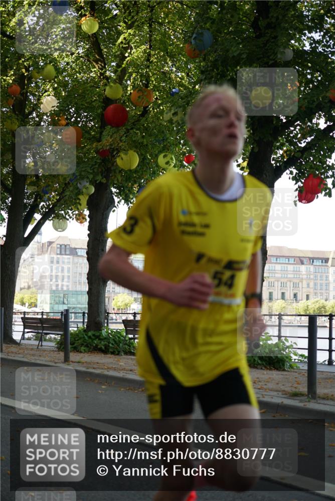 07.09.2025 - BARMER Alsterlauf Yannick Fuchs http://msf.ph/oto/8830777 07.09.2025 11:04:22 Laufen 54 meine-sportfotos.de