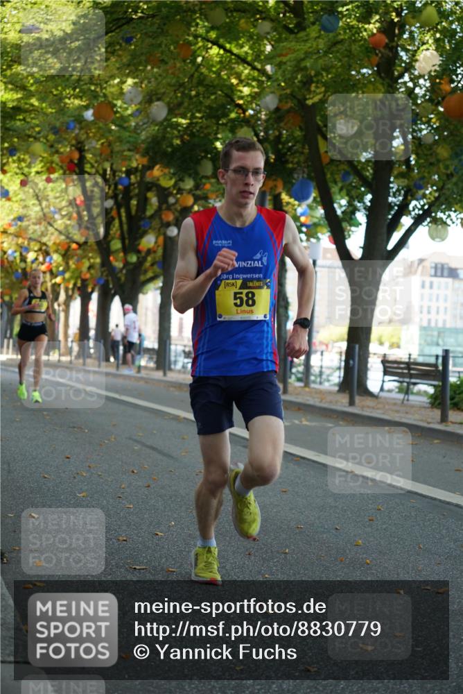 07.09.2025 - BARMER Alsterlauf Yannick Fuchs http://msf.ph/oto/8830779 07.09.2025 11:04:27 Laufen 5, 58 meine-sportfotos.de
