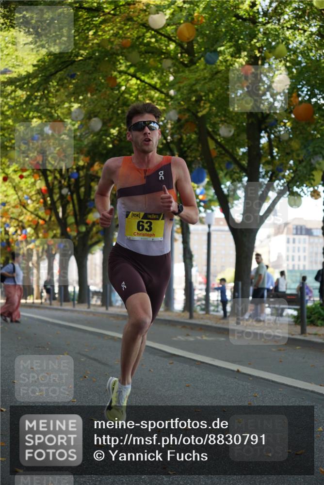 07.09.2025 - BARMER Alsterlauf Yannick Fuchs http://msf.ph/oto/8830791 07.09.2025 11:06:20 Laufen 5, 63 meine-sportfotos.de