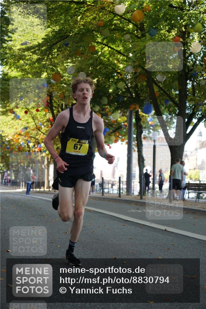 07.09.2025 - BARMER Alsterlauf Yannick Fuchs http://msf.ph/oto/8830794 07.09.2025 11:06:51 Laufen 67 meine-sportfotos.de
