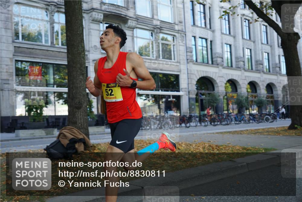 07.09.2025 - BARMER Alsterlauf Yannick Fuchs http://msf.ph/oto/8830811 07.09.2025 11:07:23 Laufen 52 meine-sportfotos.de