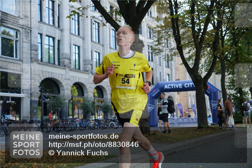 07.09.2025 - BARMER Alsterlauf Yannick Fuchs http://msf.ph/oto/8830846 07.09.2025 11:08:06 Laufen 5, 54 meine-sportfotos.de
