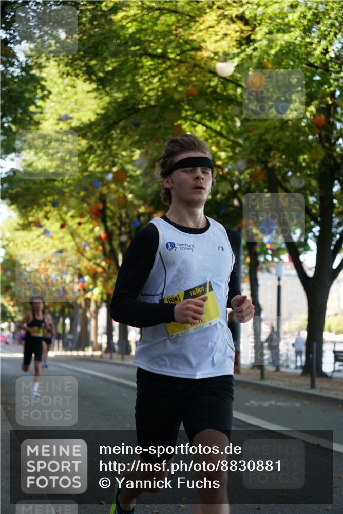 07.09.2025 - BARMER Alsterlauf Yannick Fuchs http://msf.ph/oto/8830881 07.09.2025 11:10:37 Laufen  meine-sportfotos.de