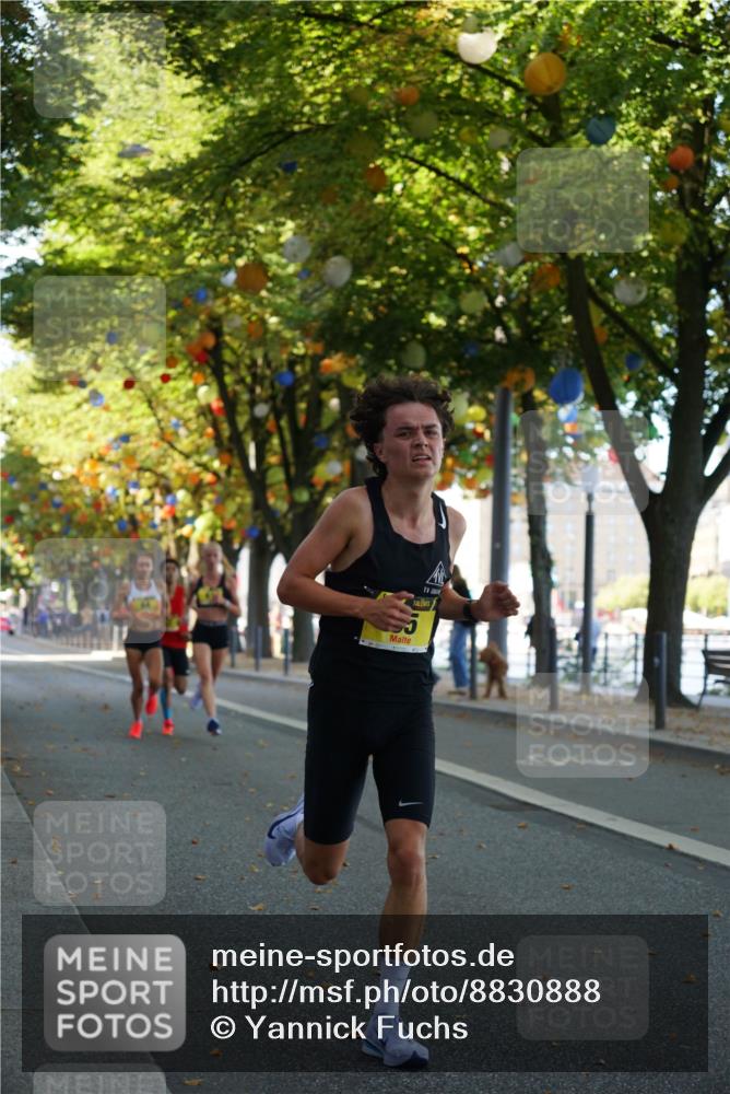 07.09.2025 - BARMER Alsterlauf Yannick Fuchs http://msf.ph/oto/8830888 07.09.2025 11:10:40 Laufen  meine-sportfotos.de