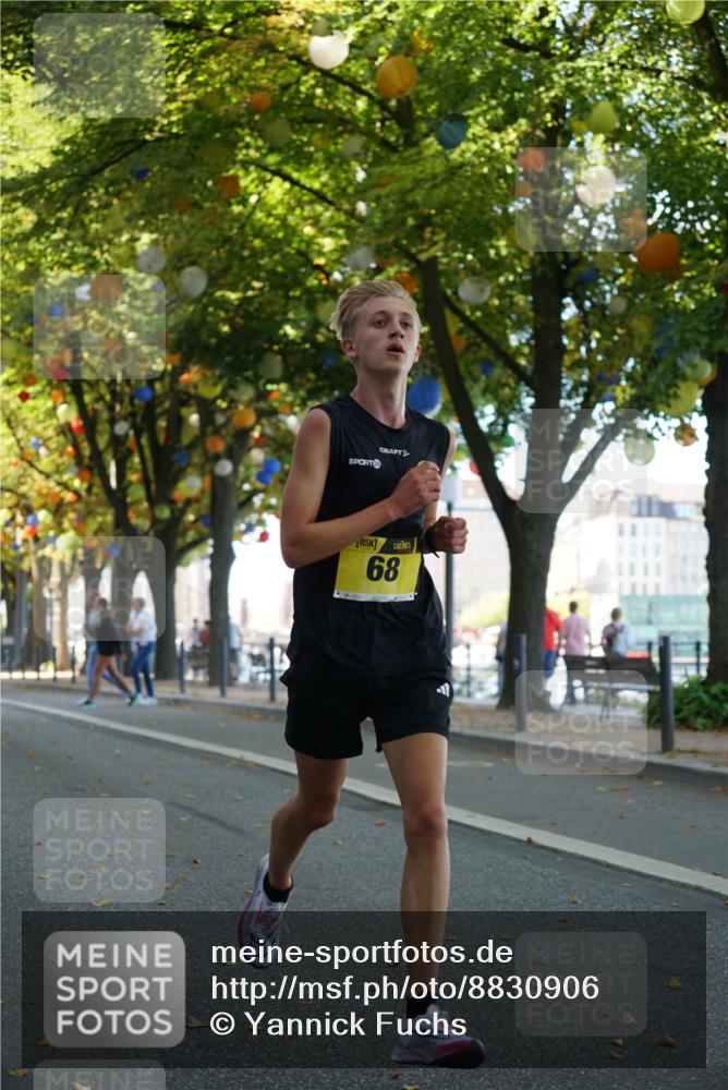 07.09.2025 - BARMER Alsterlauf Yannick Fuchs http://msf.ph/oto/8830906 07.09.2025 11:10:51 Laufen 5, 68 meine-sportfotos.de