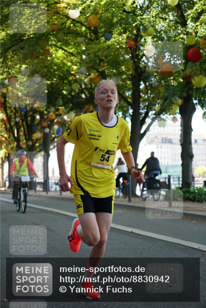 07.09.2025 - BARMER Alsterlauf Yannick Fuchs http://msf.ph/oto/8830942 07.09.2025 11:11:58 Laufen 54 meine-sportfotos.de