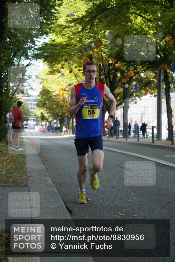 07.09.2025 - BARMER Alsterlauf Yannick Fuchs http://msf.ph/oto/8830956 07.09.2025 11:12:05 Laufen 58 meine-sportfotos.de