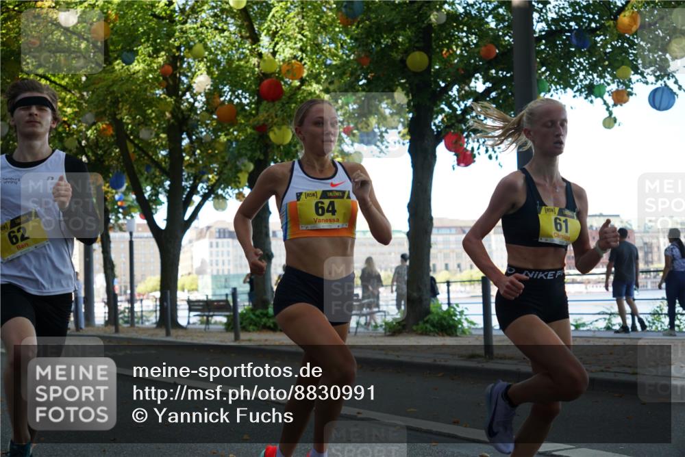 07.09.2025 - BARMER Alsterlauf Yannick Fuchs http://msf.ph/oto/8830991 07.09.2025 11:13:50 Laufen 1, 62, 5, 64, 61 meine-sportfotos.de