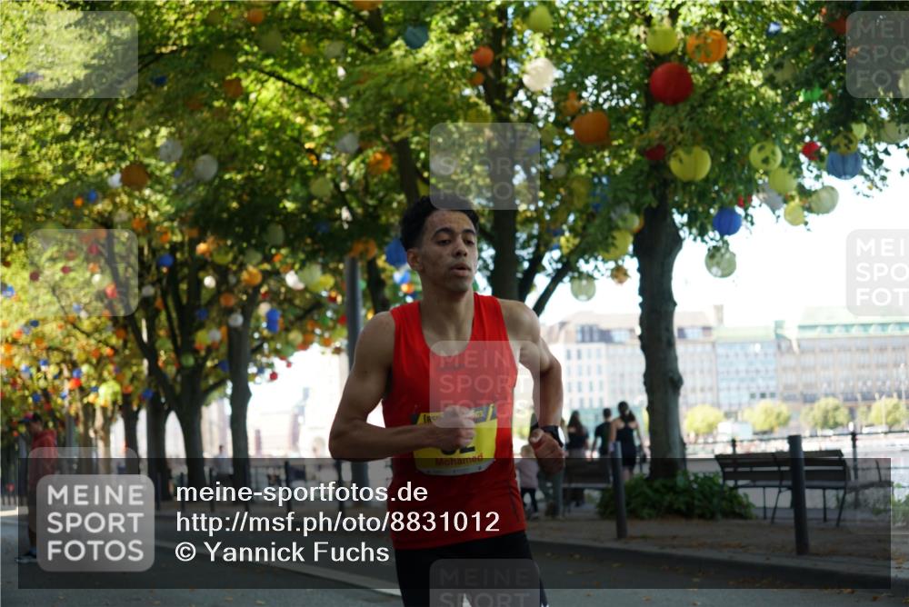 07.09.2025 - BARMER Alsterlauf Yannick Fuchs http://msf.ph/oto/8831012 07.09.2025 11:14:11 Laufen  meine-sportfotos.de
