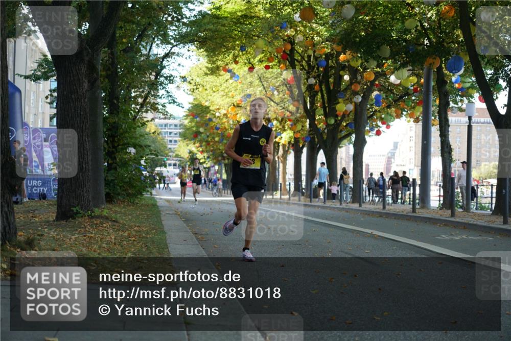 07.09.2025 - BARMER Alsterlauf Yannick Fuchs http://msf.ph/oto/8831018 07.09.2025 11:14:32 Laufen  meine-sportfotos.de