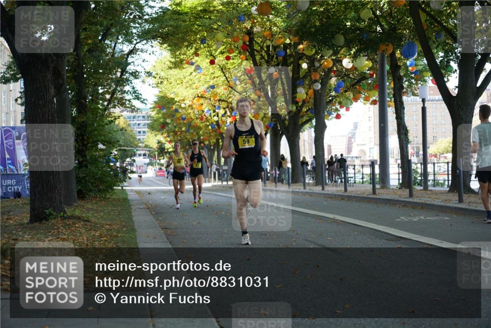 07.09.2025 - BARMER Alsterlauf Yannick Fuchs http://msf.ph/oto/8831031 07.09.2025 11:14:38 Laufen 00, 59 meine-sportfotos.de
