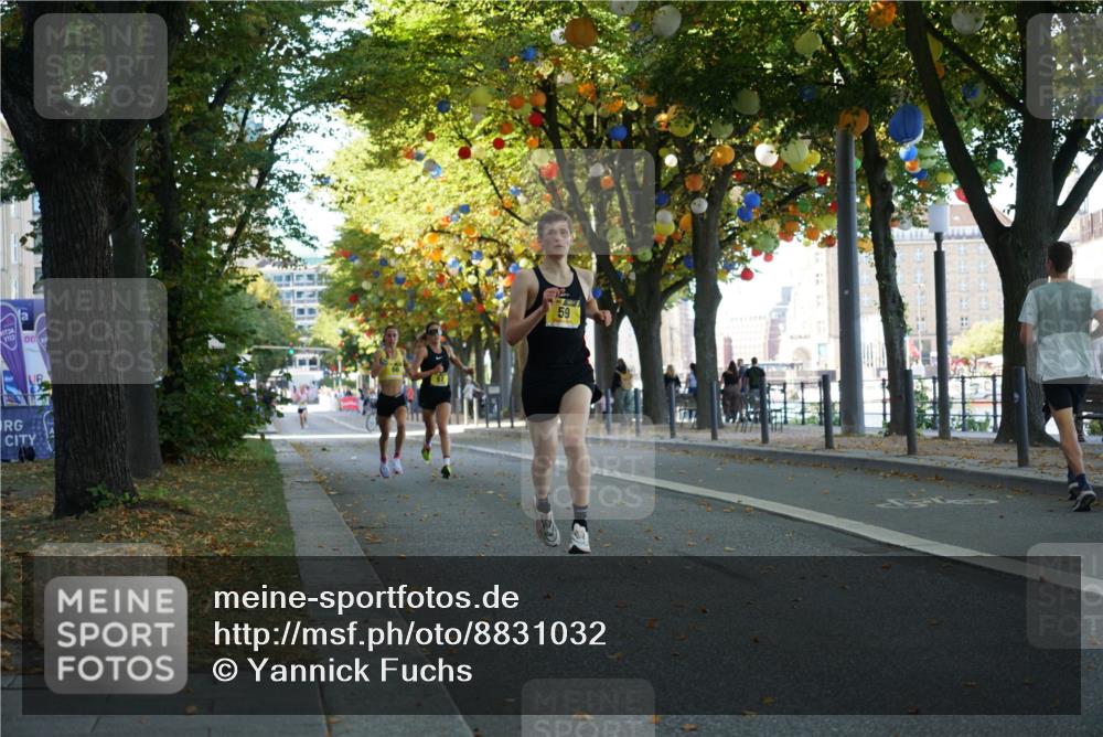 07.09.2025 - BARMER Alsterlauf Yannick Fuchs http://msf.ph/oto/8831032 07.09.2025 11:14:38 Laufen 00, 59 meine-sportfotos.de