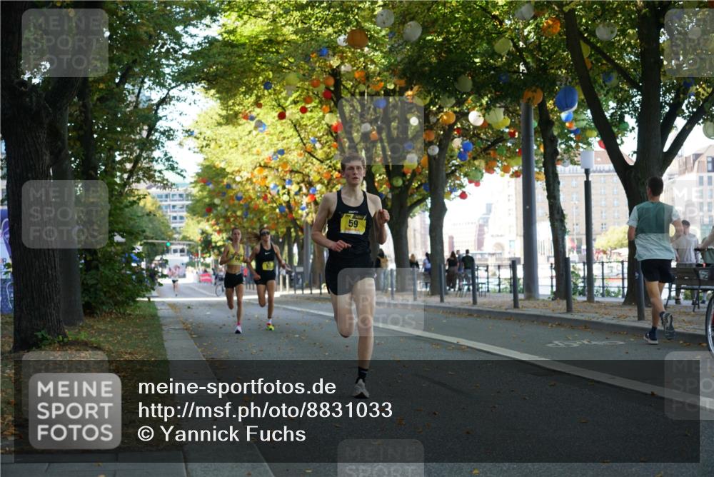 07.09.2025 - BARMER Alsterlauf Yannick Fuchs http://msf.ph/oto/8831033 07.09.2025 11:14:38 Laufen 6, 5 meine-sportfotos.de
