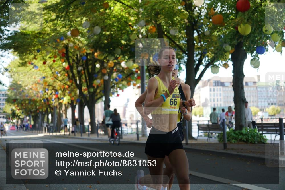07.09.2025 - BARMER Alsterlauf Yannick Fuchs http://msf.ph/oto/8831053 07.09.2025 11:14:42 Laufen 66 meine-sportfotos.de