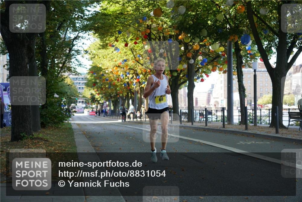 07.09.2025 - BARMER Alsterlauf Yannick Fuchs http://msf.ph/oto/8831054 07.09.2025 11:14:54 Laufen 00, 69 meine-sportfotos.de