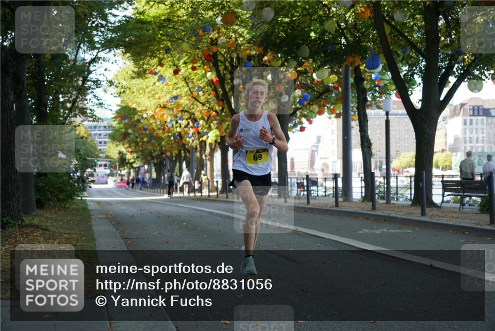 07.09.2025 - BARMER Alsterlauf Yannick Fuchs http://msf.ph/oto/8831056 07.09.2025 11:14:55 Laufen 69 meine-sportfotos.de