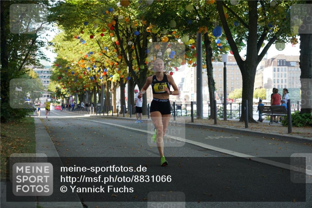07.09.2025 - BARMER Alsterlauf Yannick Fuchs http://msf.ph/oto/8831066 07.09.2025 11:15:42 Laufen 60 meine-sportfotos.de