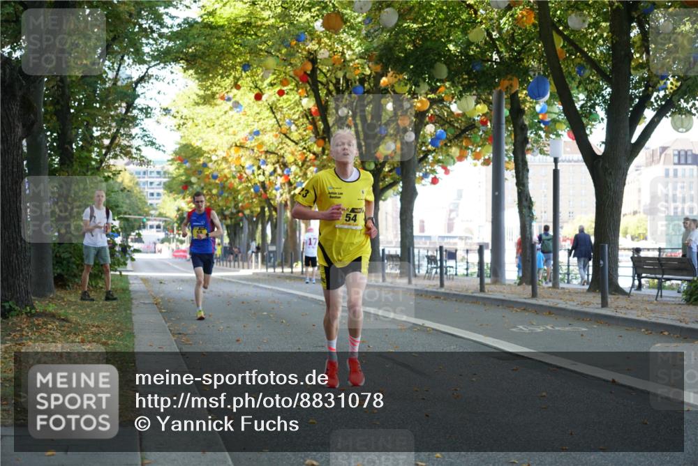 07.09.2025 - BARMER Alsterlauf Yannick Fuchs http://msf.ph/oto/8831078 07.09.2025 11:15:55 Laufen 17, 54 meine-sportfotos.de
