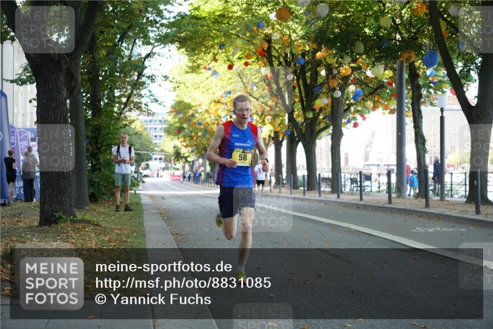 07.09.2025 - BARMER Alsterlauf Yannick Fuchs http://msf.ph/oto/8831085 07.09.2025 11:15:57 Laufen 58 meine-sportfotos.de