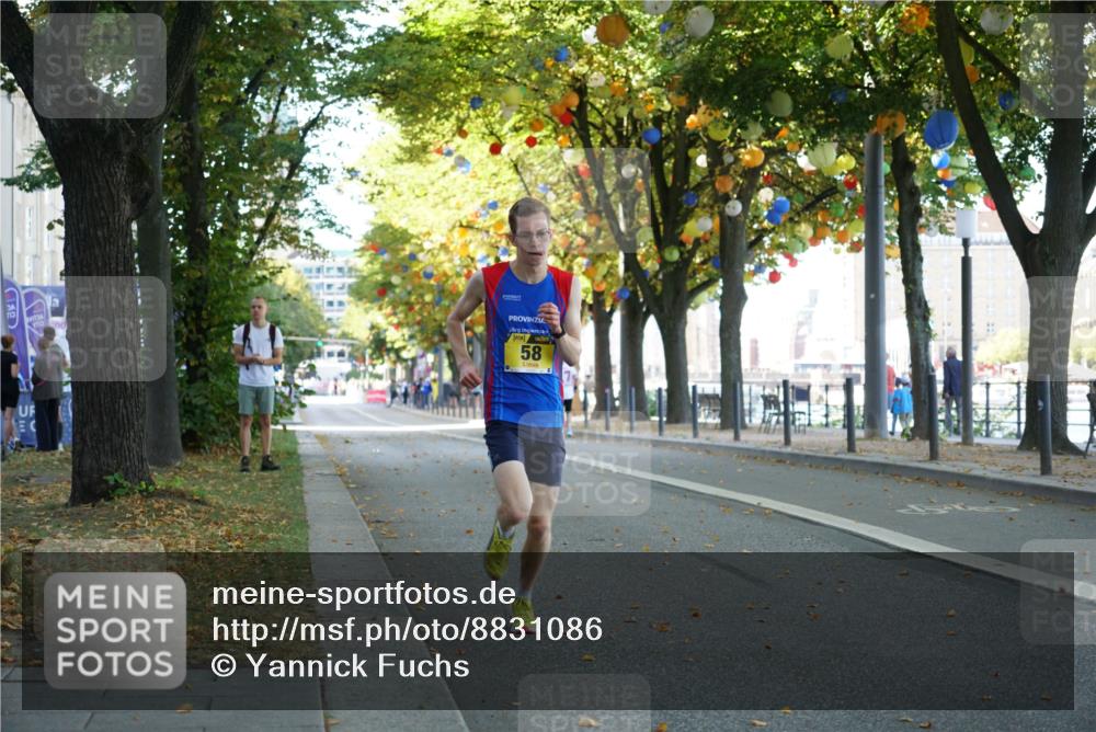 07.09.2025 - BARMER Alsterlauf Yannick Fuchs http://msf.ph/oto/8831086 07.09.2025 11:15:58 Laufen 58 meine-sportfotos.de