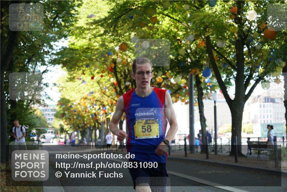 07.09.2025 - BARMER Alsterlauf Yannick Fuchs http://msf.ph/oto/8831090 07.09.2025 11:15:59 Laufen 58 meine-sportfotos.de