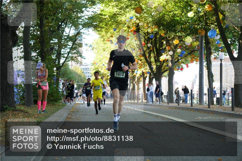 07.09.2025 - BARMER Alsterlauf Yannick Fuchs http://msf.ph/oto/8831138 07.09.2025 11:30:51 Laufen 4357, 1198, 1012 meine-sportfotos.de