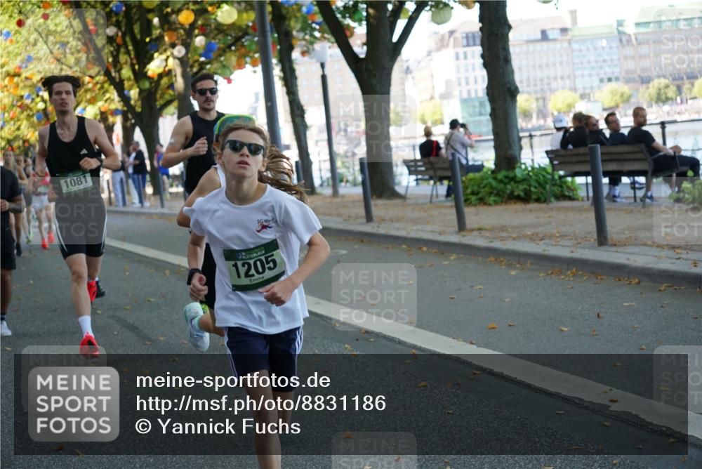 07.09.2025 - BARMER Alsterlauf Yannick Fuchs http://msf.ph/oto/8831186 07.09.2025 11:31:09 Laufen 1081, 1205 meine-sportfotos.de