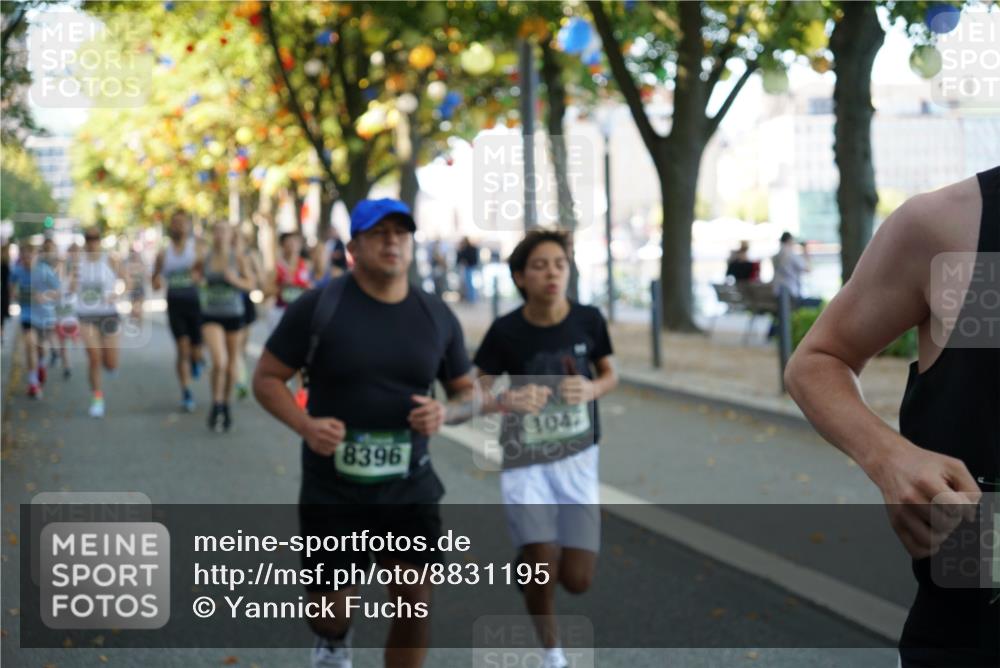 07.09.2025 - BARMER Alsterlauf Yannick Fuchs http://msf.ph/oto/8831195 07.09.2025 11:31:11 Laufen 8396, 104 meine-sportfotos.de