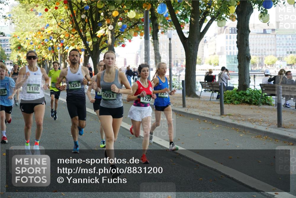 07.09.2025 - BARMER Alsterlauf Yannick Fuchs http://msf.ph/oto/8831200 07.09.2025 11:31:13 Laufen 038, 1180, 10, 1253, 1051, 1234, 1222 meine-sportfotos.de