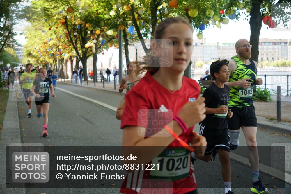 07.09.2025 - BARMER Alsterlauf Yannick Fuchs http://msf.ph/oto/8831221 07.09.2025 11:31:19 Laufen 7231, 1035, 1020, 1082 meine-sportfotos.de