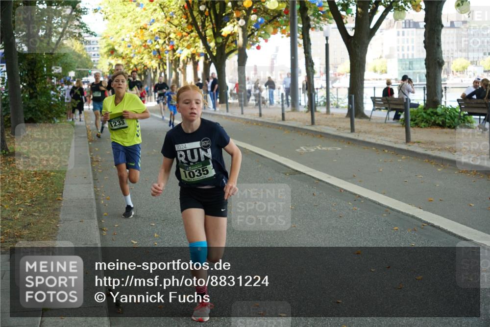 07.09.2025 - BARMER Alsterlauf Yannick Fuchs http://msf.ph/oto/8831224 07.09.2025 11:31:20 Laufen 1233, 2024, 1035 meine-sportfotos.de
