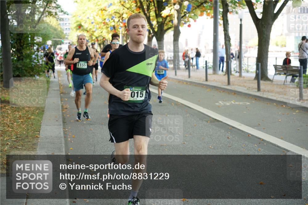 07.09.2025 - BARMER Alsterlauf Yannick Fuchs http://msf.ph/oto/8831229 07.09.2025 11:31:23 Laufen 1155, 6, 015 meine-sportfotos.de
