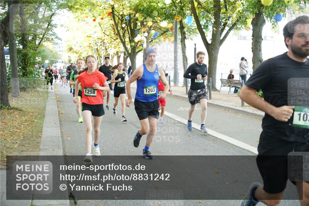 07.09.2025 - BARMER Alsterlauf Yannick Fuchs http://msf.ph/oto/8831242 07.09.2025 11:31:27 Laufen 1258, 8338, 1203, 12, 1209, 102 meine-sportfotos.de