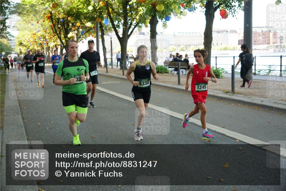 07.09.2025 - BARMER Alsterlauf Yannick Fuchs http://msf.ph/oto/8831247 07.09.2025 11:31:29 Laufen 32, 1246, 8338, 1245 meine-sportfotos.de