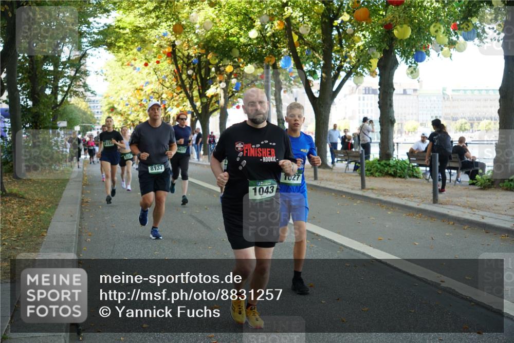 07.09.2025 - BARMER Alsterlauf Yannick Fuchs http://msf.ph/oto/8831257 07.09.2025 11:31:32 Laufen 815, 8137, 8072, 1043, 27 meine-sportfotos.de
