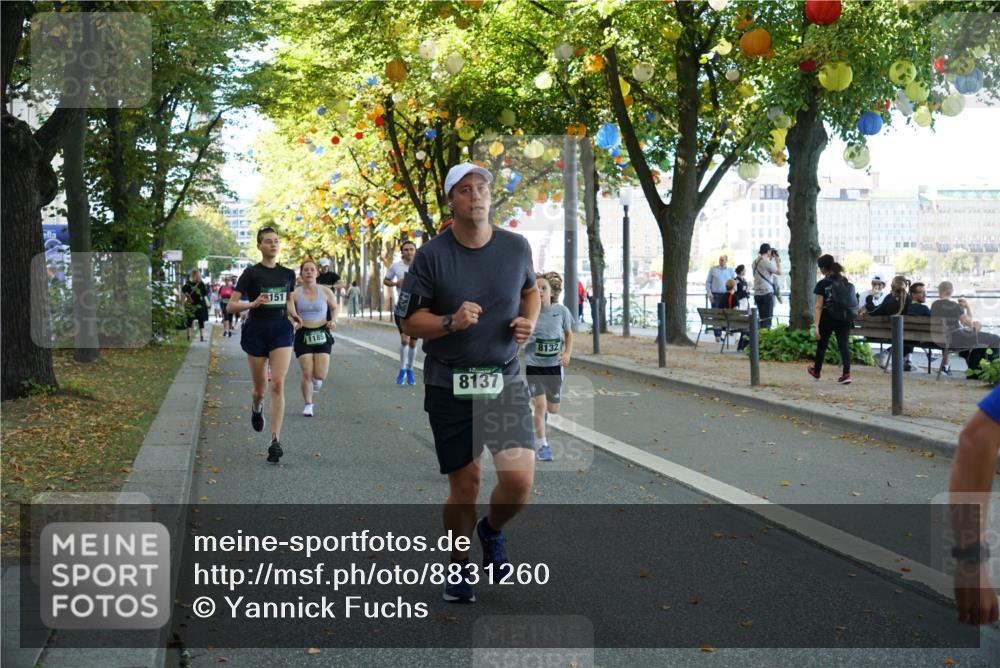 07.09.2025 - BARMER Alsterlauf Yannick Fuchs http://msf.ph/oto/8831260 07.09.2025 11:31:33 Laufen 151, 1185, 8137, 8132 meine-sportfotos.de