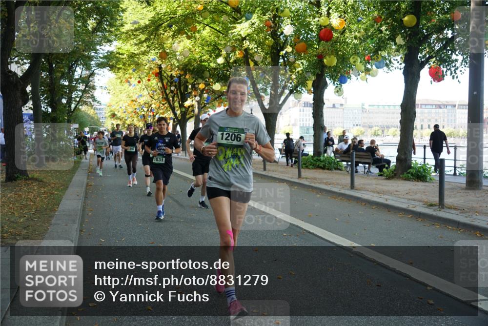 07.09.2025 - BARMER Alsterlauf Yannick Fuchs http://msf.ph/oto/8831279 07.09.2025 11:31:38 Laufen 202, 1031, 1206 meine-sportfotos.de