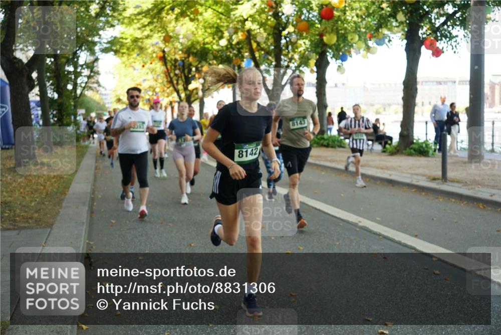 07.09.2025 - BARMER Alsterlauf Yannick Fuchs http://msf.ph/oto/8831306 07.09.2025 11:31:46 Laufen 3391, 8142 meine-sportfotos.de