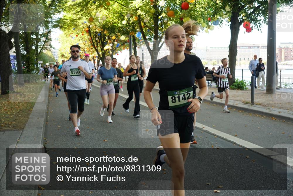 07.09.2025 - BARMER Alsterlauf Yannick Fuchs http://msf.ph/oto/8831309 07.09.2025 11:31:47 Laufen 8393, 12509, 36, 8142 meine-sportfotos.de