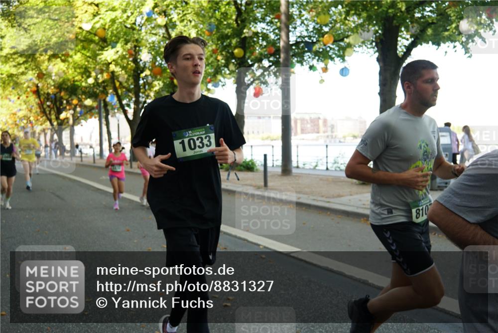 07.09.2025 - BARMER Alsterlauf Yannick Fuchs http://msf.ph/oto/8831327 07.09.2025 11:31:53 Laufen 36, 1033, 810 meine-sportfotos.de