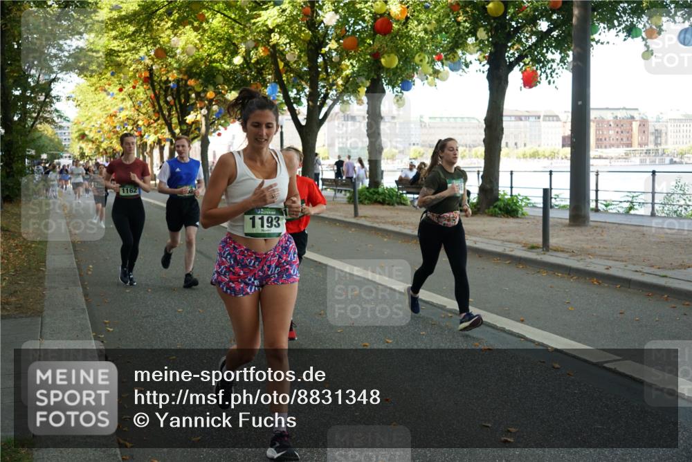 07.09.2025 - BARMER Alsterlauf Yannick Fuchs http://msf.ph/oto/8831348 07.09.2025 11:32:08 Laufen 1162, 1193 meine-sportfotos.de