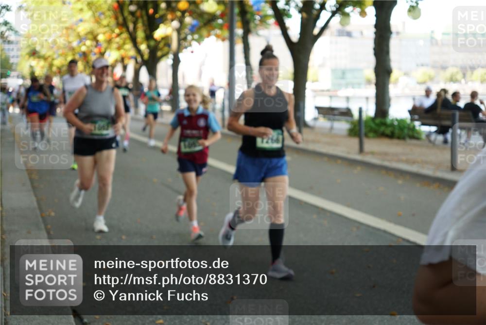 07.09.2025 - BARMER Alsterlauf Yannick Fuchs http://msf.ph/oto/8831370 07.09.2025 11:32:19 Laufen 1662, 7266 meine-sportfotos.de