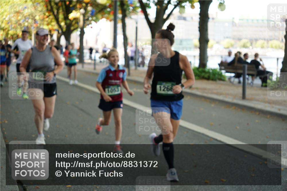 07.09.2025 - BARMER Alsterlauf Yannick Fuchs http://msf.ph/oto/8831372 07.09.2025 11:32:19 Laufen 1052, 1053, 1266 meine-sportfotos.de