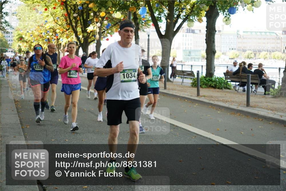 07.09.2025 - BARMER Alsterlauf Yannick Fuchs http://msf.ph/oto/8831381 07.09.2025 11:32:22 Laufen 8320, 8465, 1034, 5, 8322 meine-sportfotos.de