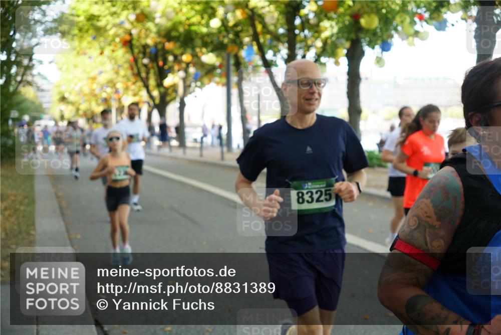 07.09.2025 - BARMER Alsterlauf Yannick Fuchs http://msf.ph/oto/8831389 07.09.2025 11:32:26 Laufen 8325 meine-sportfotos.de
