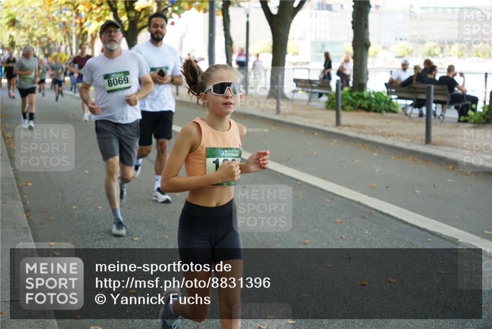 07.09.2025 - BARMER Alsterlauf Yannick Fuchs http://msf.ph/oto/8831396 07.09.2025 11:32:27 Laufen 8069, 36, 123 meine-sportfotos.de