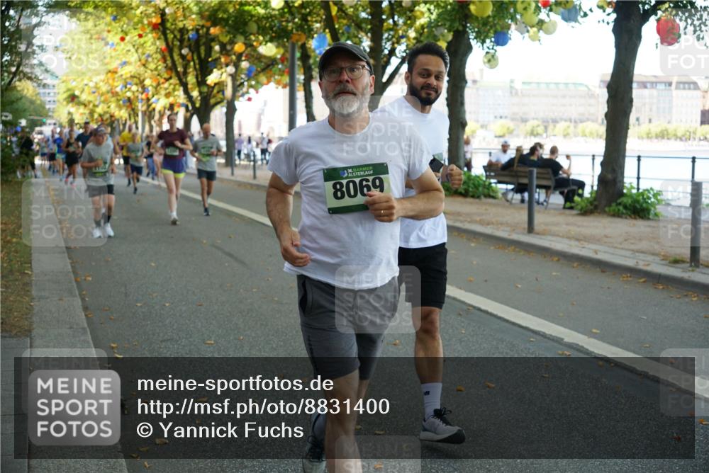 07.09.2025 - BARMER Alsterlauf Yannick Fuchs http://msf.ph/oto/8831400 07.09.2025 11:32:28 Laufen 8069 meine-sportfotos.de