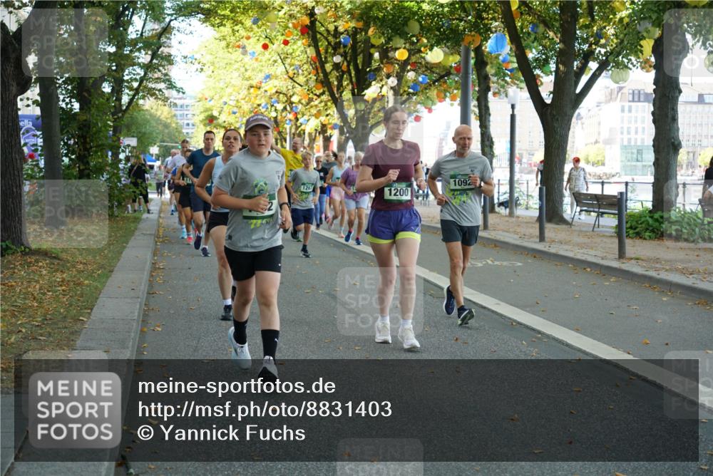 07.09.2025 - BARMER Alsterlauf Yannick Fuchs http://msf.ph/oto/8831403 07.09.2025 11:32:31 Laufen 1267, 1200, 1092 meine-sportfotos.de