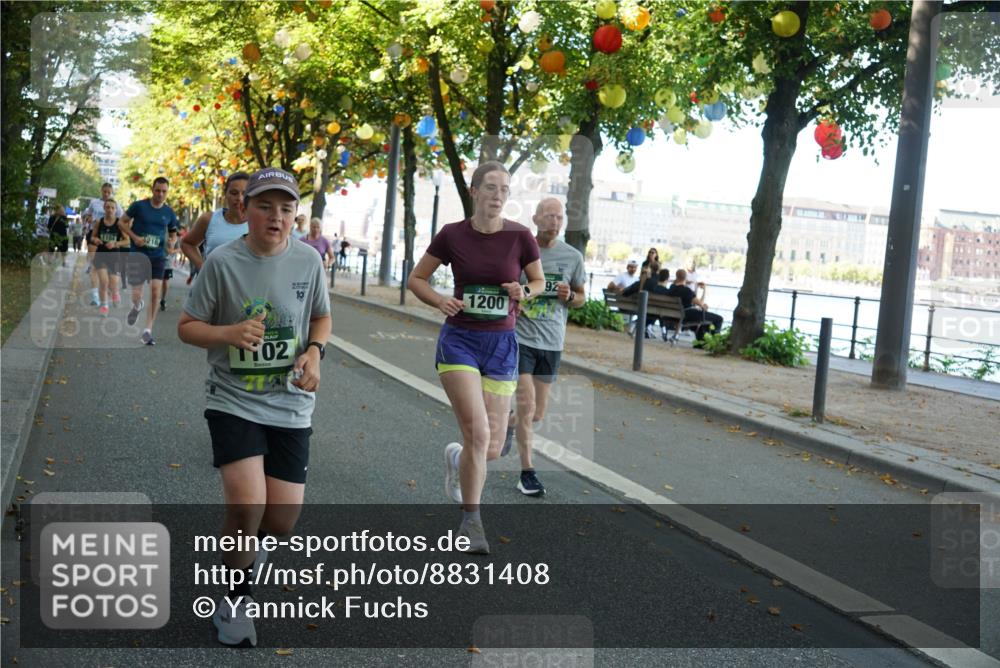 07.09.2025 - BARMER Alsterlauf Yannick Fuchs http://msf.ph/oto/8831408 07.09.2025 11:32:32 Laufen 102, 10, 1200, 92 meine-sportfotos.de